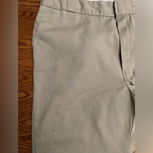 ⚡️DICKIES⚡️874original fit KHAKISsz44x30 good quality used condition*SEE PHOTOS* - Picture 12 of 16